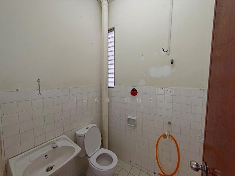 Terraced House for Rent in Masai (Johor) - Ivan Ong - Bathroom - PropertyGuru.com.my