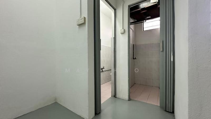 Shop / Office for Rent in Bandar Sunway Seberang Jaya (Seberang Jaya) - May Choo - Bathroom - PropertyGuru.com.my