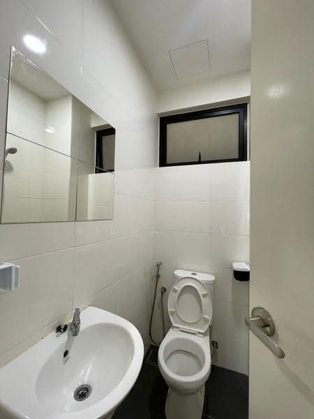 Condominium for Rent at The Parque Residences - Fiona Lee - Bathroom - PropertyGuru.com.my