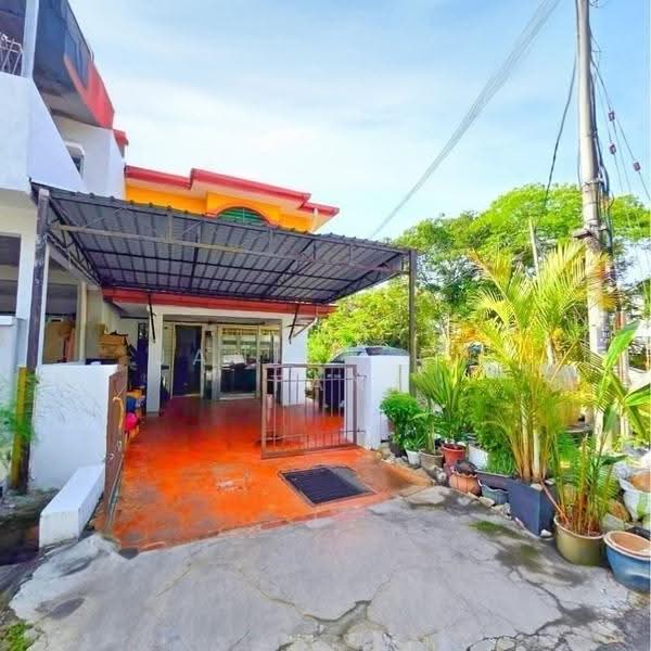 Rumah Teres 2-Tingkat untuk Dijual di Seri Kembangan (Selangor) - Janice CC Tan - PropertyGuru.com.my