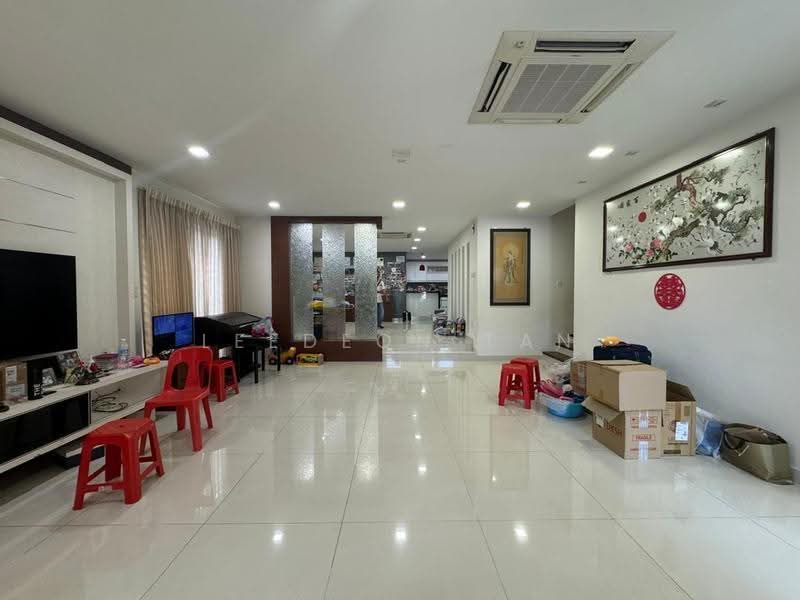 Rumah Berkembar untuk Dijual di Taman Maluri (Cheras) - Leedeon Tan - Living Room - PropertyGuru.com.my
