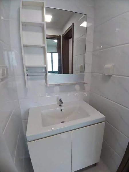 Apartment for Sale at Starview Bay @ Forest City - Ben Foo - Bathroom - PropertyGuru.com.my