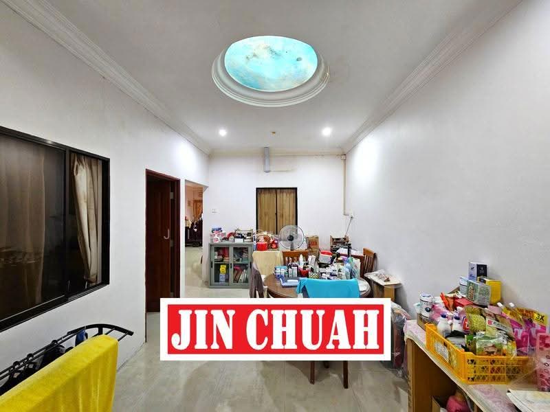 Rumah Teres 1-Tingkat untuk Dijual di Jelutong (Penang) - Jin Chuah - Living Room - PropertyGuru.com.my