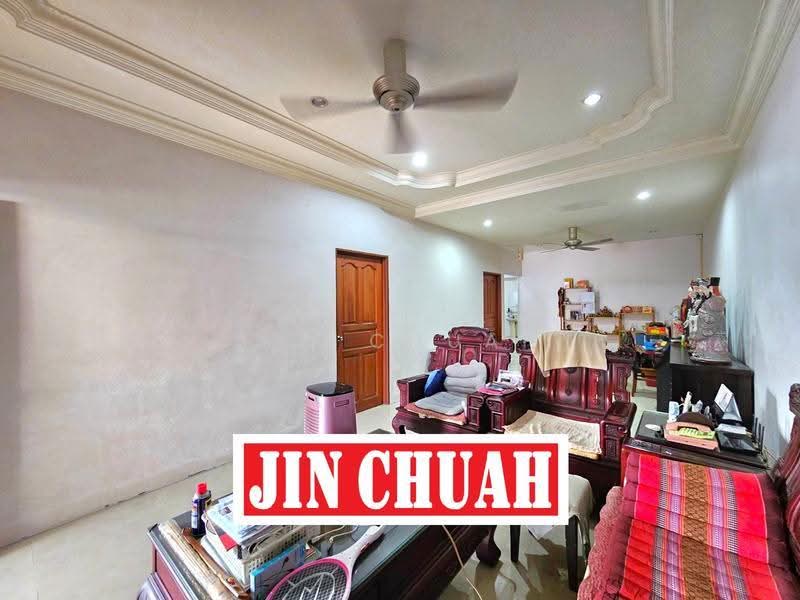 Rumah Teres 1-Tingkat untuk Dijual di Jelutong (Penang) - Jin Chuah - Living Room - PropertyGuru.com.my