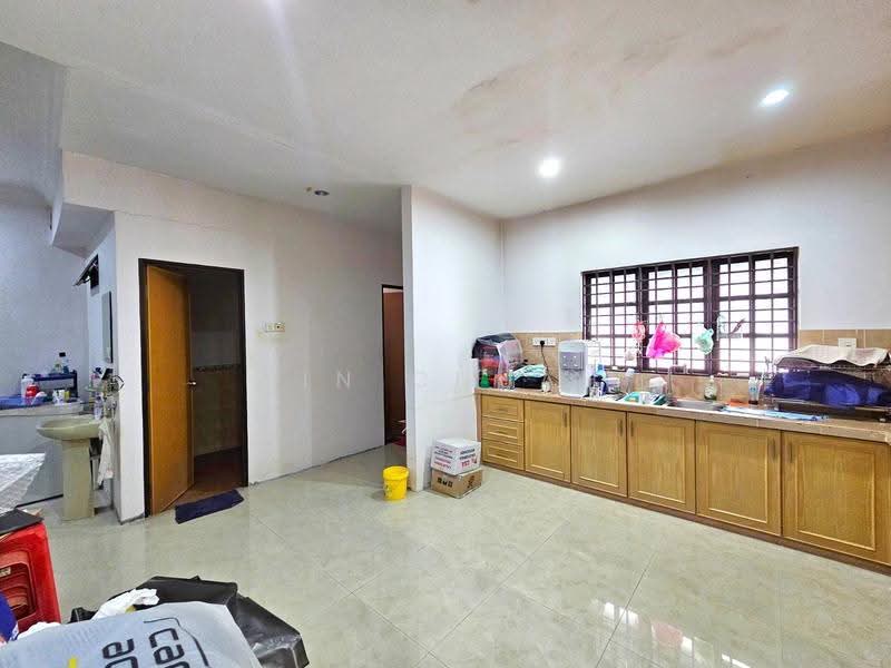 Rumah Teres 1-Tingkat untuk Dijual di Jelutong (Penang) - Jin Chuah - Kitchen - PropertyGuru.com.my