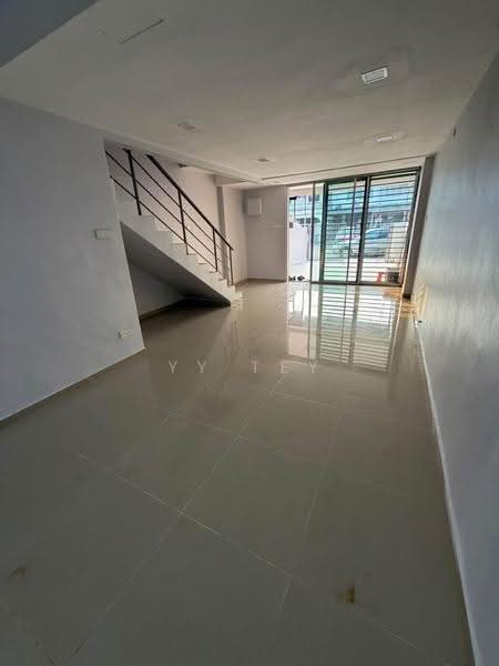 Rumah Teres 2-Tingkat untuk Disewa di Taman Johor Jaya (Johor Bahru) - YY Tey - Interior - PropertyGuru.com.my