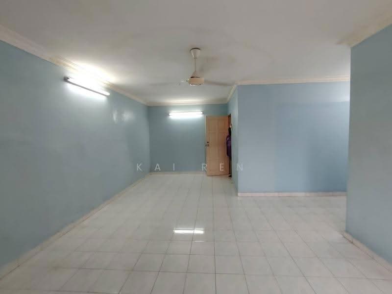 Terraced House for Rent in Bandar Utama (Selangor) - Kai Ren - Living Room - PropertyGuru.com.my