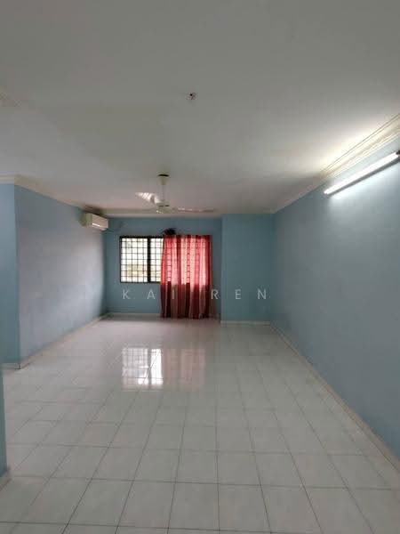 Terraced House for Rent in Bandar Utama (Selangor) - Kai Ren - Living Room - PropertyGuru.com.my