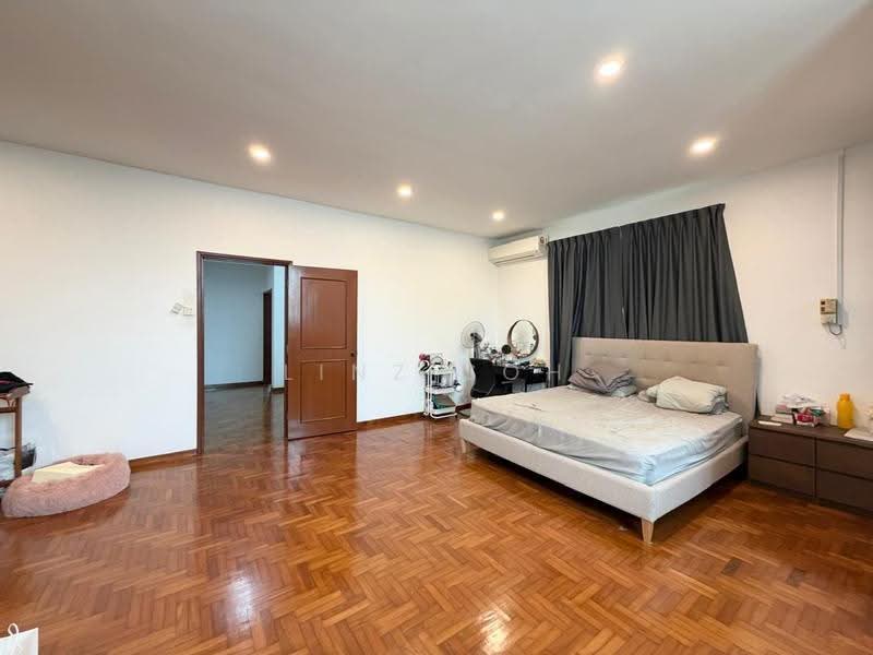 Semi-Detached House for Sale in Perling (Skudai) - Linz Soh - Bedroom - PropertyGuru.com.my