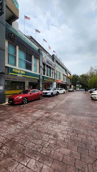 Shop / Office for Rent in Cyber 6 (Cyberjaya) - Nazree Abdul Aziz - Exterior - PropertyGuru.com.my
