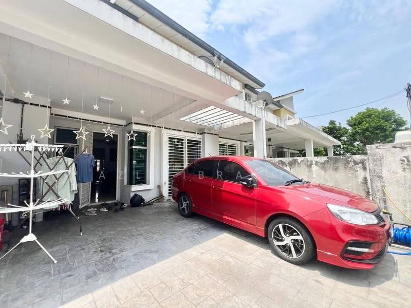 2-storey Terraced House for Sale in Taman Mutiara Rinching (Semenyih) - Azli Ibrahim - Exterior - PropertyGuru.com.my