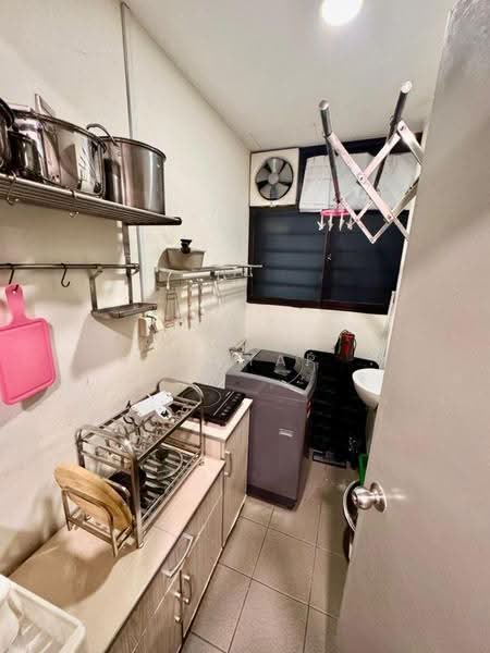 Condominium for Sale at 228 Kondominium - SC Yap - Kitchen - PropertyGuru.com.my