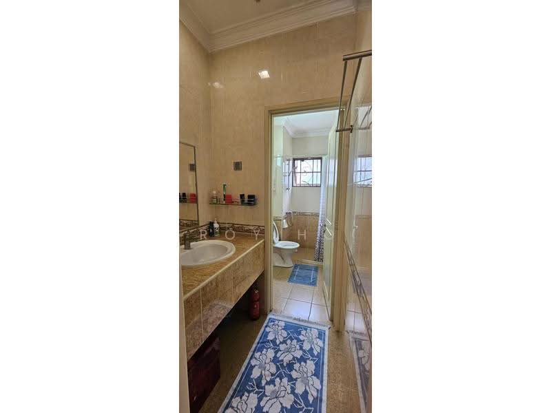 Rumah Teres 2-Tingkat untuk Dijual di Putra Heights (Subang Jaya) - Roy Ho - Bathroom - PropertyGuru.com.my