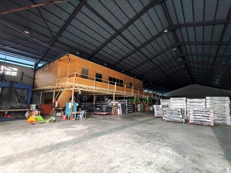 Warehouse for Rent in Kuala Selangor (Selangor) - Caden Chew - Interior - PropertyGuru.com.my