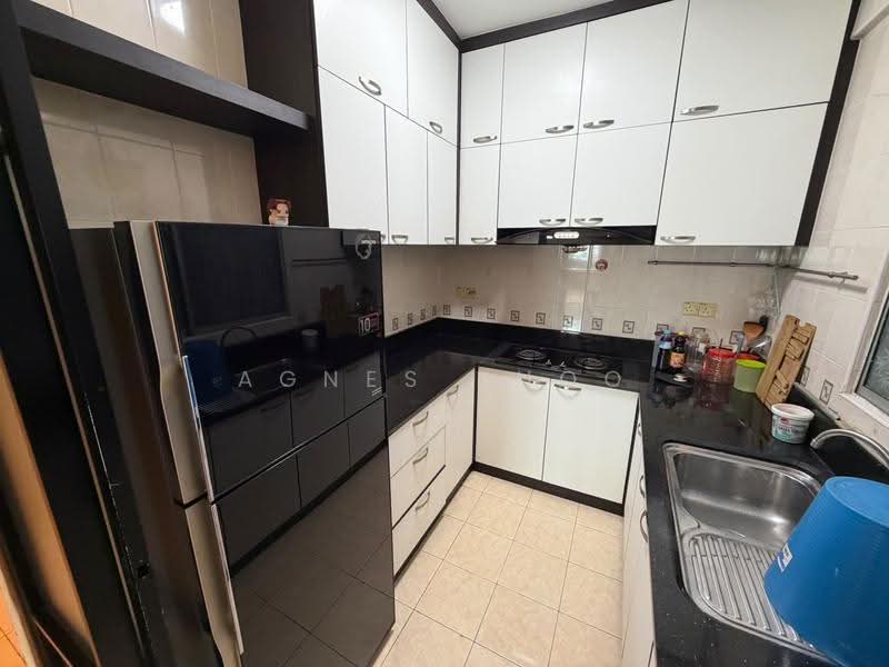 Apartment for Rent at Sri Kristal - Agnes Khoo - Kitchen - PropertyGuru.com.my