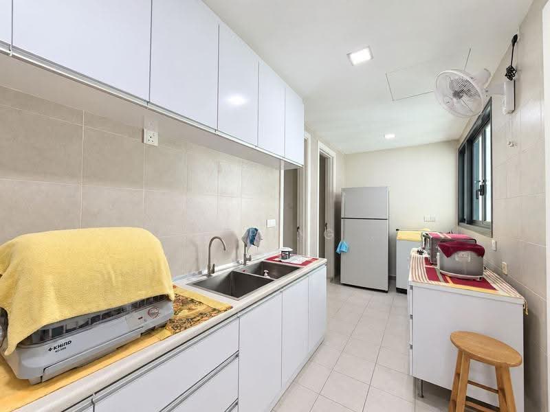 Kediaman Servis untuk Dijual di The Greens - Yin Peng . - Kitchen - PropertyGuru.com.my