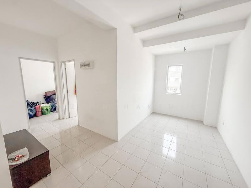 Townhouse for Sale in Saujana Utama (Selangor) - Nazrin Hakimin - Interior - PropertyGuru.com.my