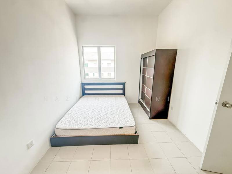 Townhouse for Sale in Saujana Utama (Selangor) - Nazrin Hakimin - PropertyGuru.com.my