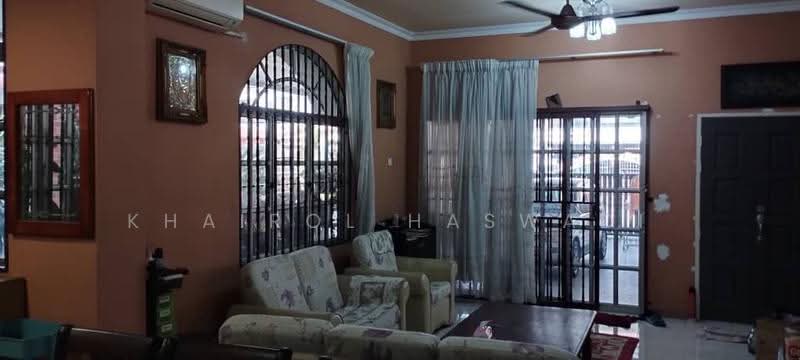 Rumah Berkembar untuk Dijual di Sungai Petani (Kedah) - Khairol Haswadi - Living Room - PropertyGuru.com.my