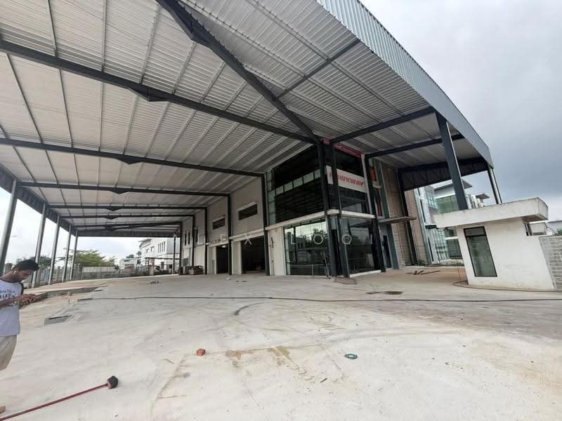 Semi-D Factory for Rent in Taman Perindustrian Murni Senai (Senai) - Alex Looi - Exterior - PropertyGuru.com.my