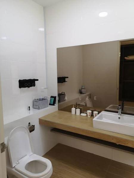 Condominium for Rent at The Parque Residences - Fiona Lee - Bathroom - PropertyGuru.com.my