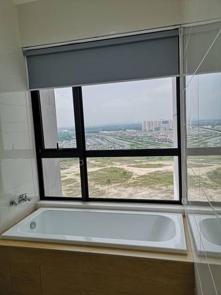 Condominium for Rent at The Parque Residences - Fiona Lee - Bathroom - PropertyGuru.com.my
