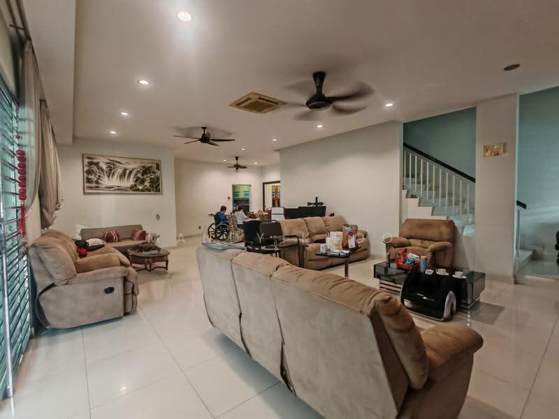 Semi-Detached House for Sale in Gombak (Selangor) - Mandy Khoo - Living Room - PropertyGuru.com.my