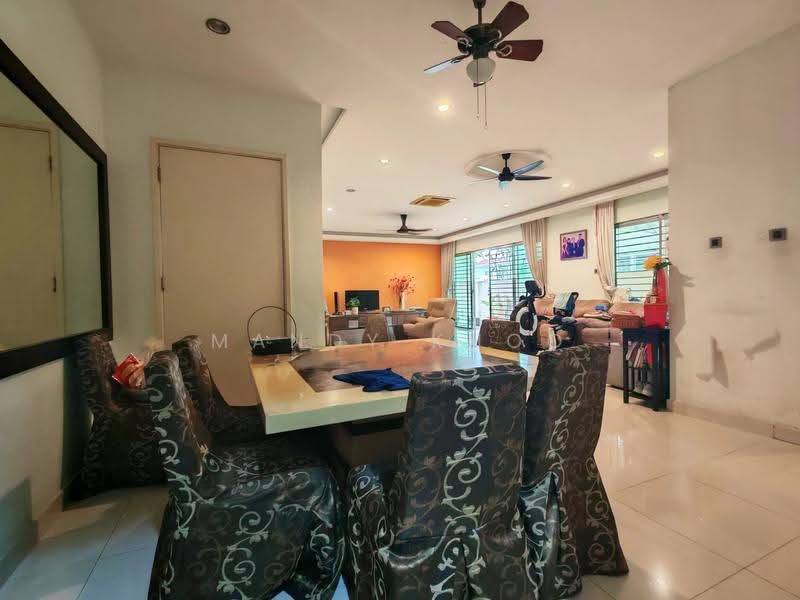 Semi-Detached House for Sale in Gombak (Selangor) - Mandy Khoo - Dining Room - PropertyGuru.com.my