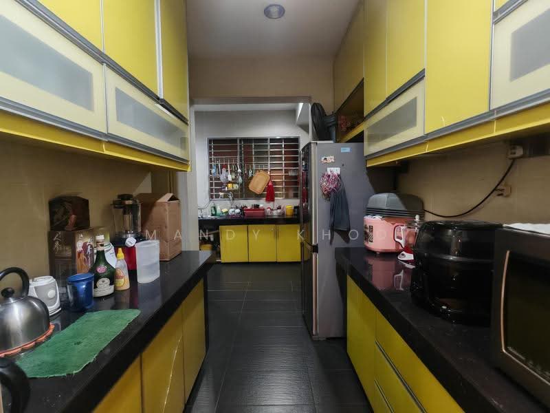 Semi-Detached House for Sale in Gombak (Selangor) - Mandy Khoo - Kitchen - PropertyGuru.com.my