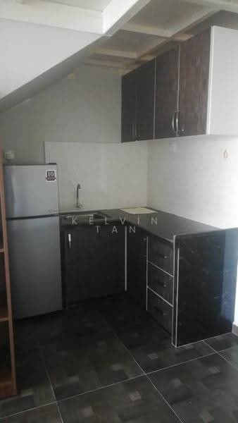 Office for Rent in Taman Bukit Jambul (Bukit Jambul) - Kelvin Tan - Kitchen - PropertyGuru.com.my