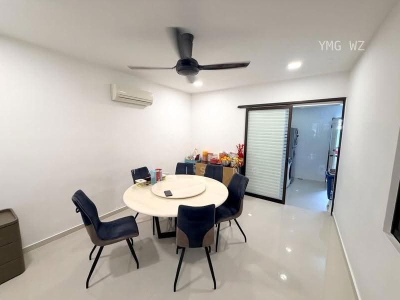 Rumah Teres 2-Tingkat untuk Dijual di Setia impian 6 (Setia Alam) - Mavis Ng - Dining Room - PropertyGuru.com.my