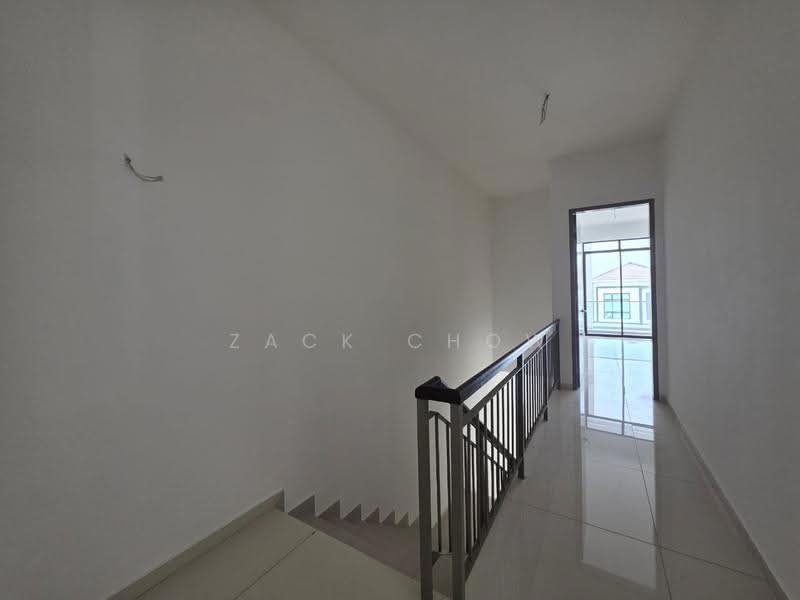 Cluster House for Sale in Bandar Jaya Putra (Johor Bahru) - Zack Chow - Corridor - PropertyGuru.com.my