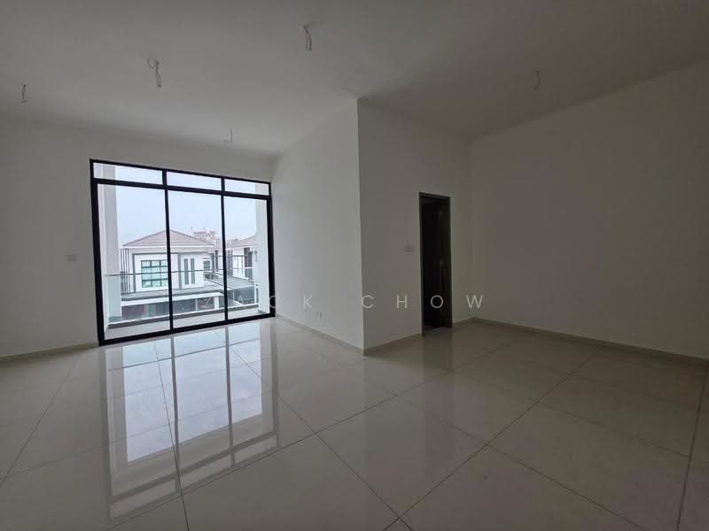 Cluster House for Sale in Bandar Jaya Putra (Johor Bahru) - Zack Chow - Living Room - PropertyGuru.com.my