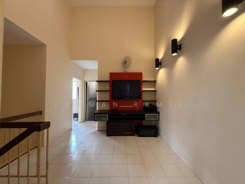 2-storey Terraced House for Sale in Ukay Bistari (Ulu Kelang) - Luqman Ramli - Living Room - PropertyGuru.com.my
