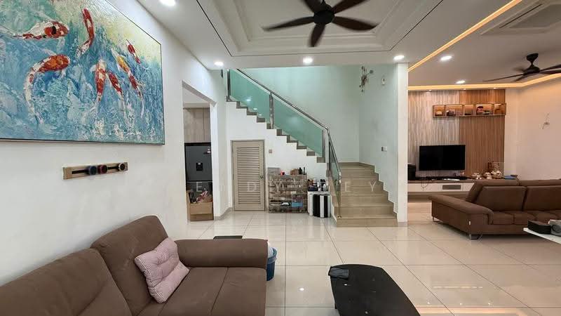 Rumah Berkembar untuk Dijual di Taman Lembah Permai (Bukit Mertajam) - Wendy Pey - Living Room - PropertyGuru.com.my