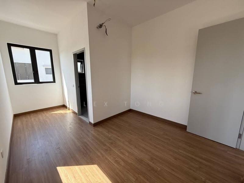 Rumah Berkembar untuk Dijual di Cyber 10 (Cyberjaya) - Alex Tong - PropertyGuru.com.my