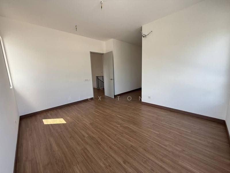 Rumah Berkembar untuk Dijual di Cyber 10 (Cyberjaya) - Alex Tong - PropertyGuru.com.my