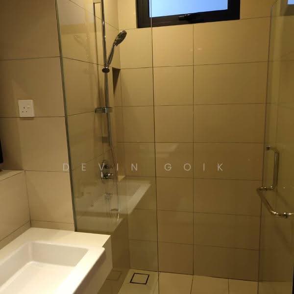 Kondominium untuk Disewa di Secoya Residence - Devin Goik - Bathroom - PropertyGuru.com.my