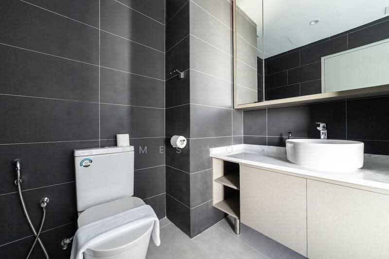 Kediaman Servis untuk Dijual di The Clio 2 Residences - James Voon - Bathroom - PropertyGuru.com.my