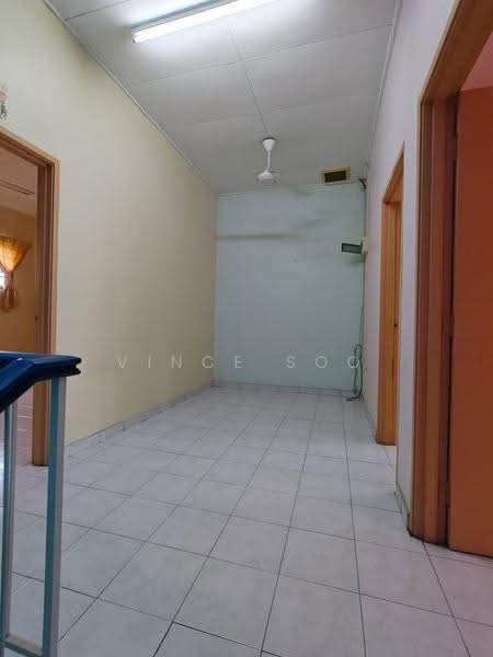 Rumah Teres 2-Tingkat untuk Dijual di Bandar Putra Kulai (Kulai) - Vince Soo - Corridor - PropertyGuru.com.my