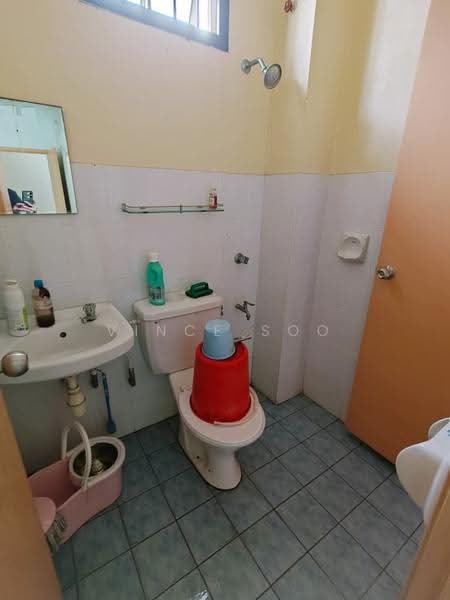 Rumah Teres 2-Tingkat untuk Dijual di Bandar Putra Kulai (Kulai) - Vince Soo - Bathroom - PropertyGuru.com.my