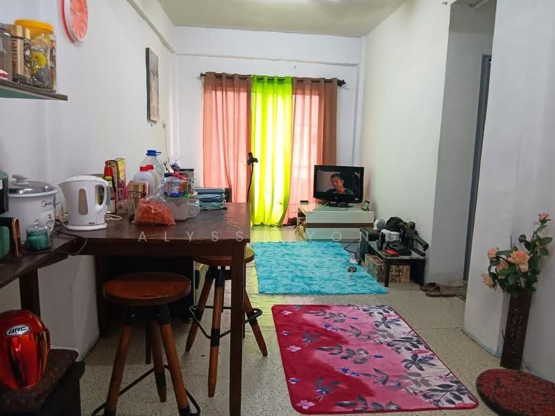 Rumah Flat untuk Dijual di Perumahan Rakyat Lima Kedai - Alyssa Yong - Living Room - PropertyGuru.com.my
