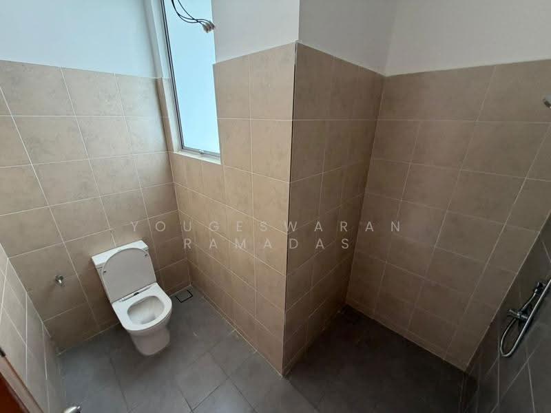Semi-Detached House for Sale in Gombak (Selangor) - YOUGESWARAN RAMADAS - Bathroom - PropertyGuru.com.my