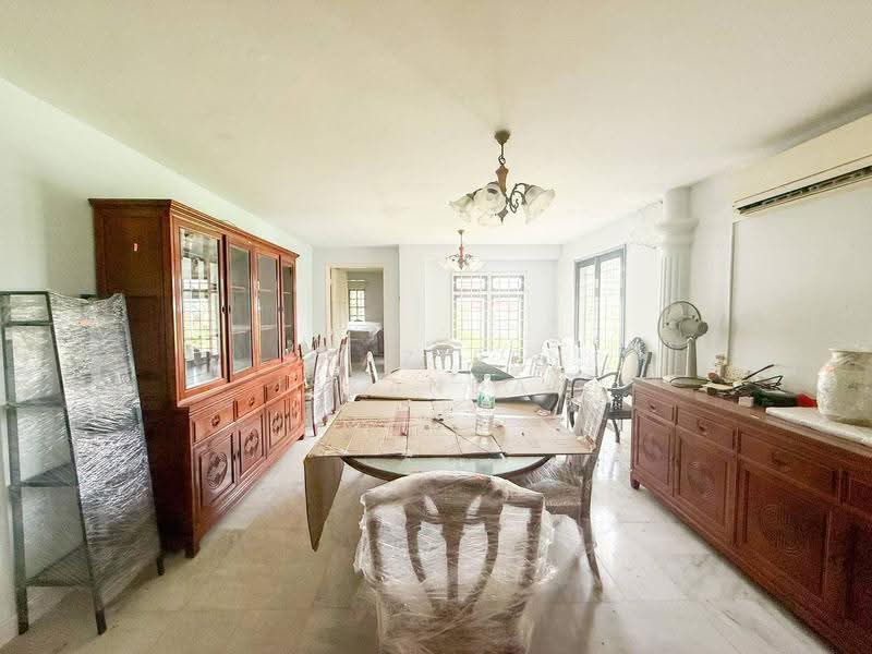Rumah Banglo untuk Dijual di Ampang Jaya (Ampang) - Shaziery Iskandar - Dining Room - PropertyGuru.com.my