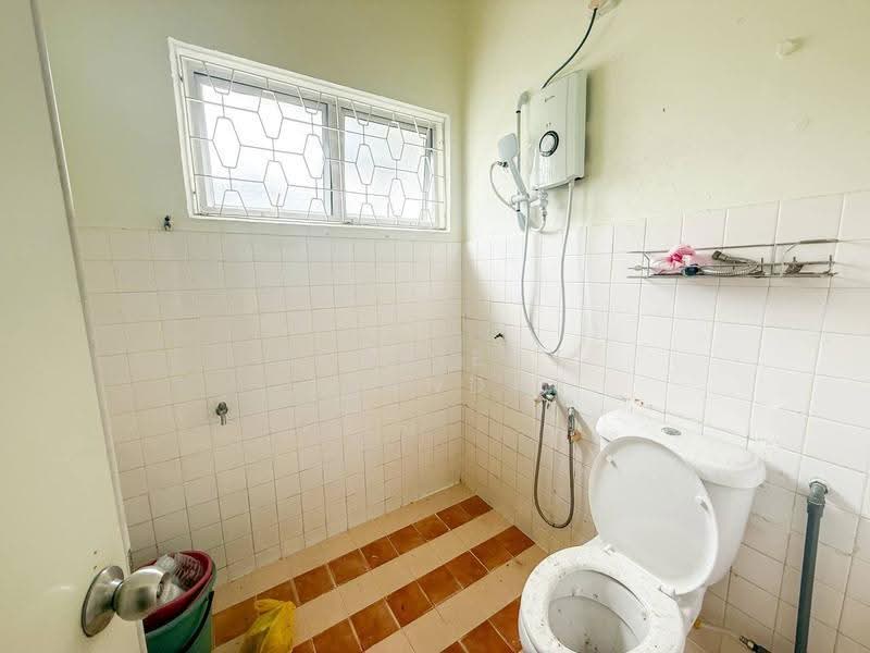Rumah Banglo untuk Dijual di Ampang Jaya (Ampang) - Shaziery Iskandar - Bathroom - PropertyGuru.com.my