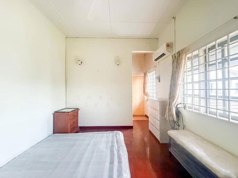 Rumah Banglo untuk Dijual di Ampang Jaya (Ampang) - Shaziery Iskandar - Bedroom - PropertyGuru.com.my