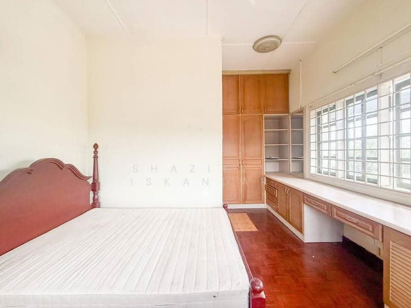 Rumah Banglo untuk Dijual di Ampang Jaya (Ampang) - Shaziery Iskandar - Bedroom - PropertyGuru.com.my