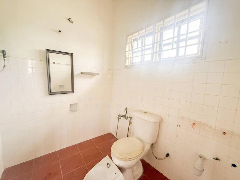 Rumah Banglo untuk Dijual di Ampang Jaya (Ampang) - Shaziery Iskandar - Bathroom - PropertyGuru.com.my