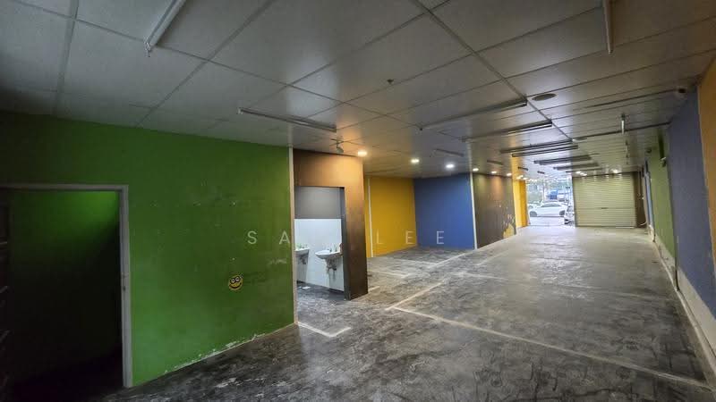 Shop / Office for Rent in Taman Adda Heights (Tebrau) - Sam Lee - Interior - PropertyGuru.com.my