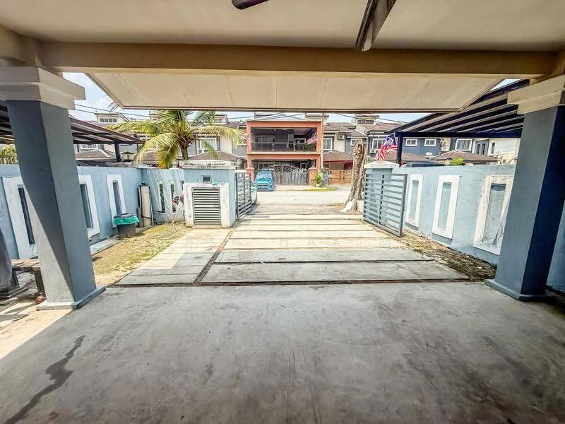 Terraced House for Sale in Saujana Rawang (Rawang) - Nazrin Hakimin - Exterior - PropertyGuru.com.my